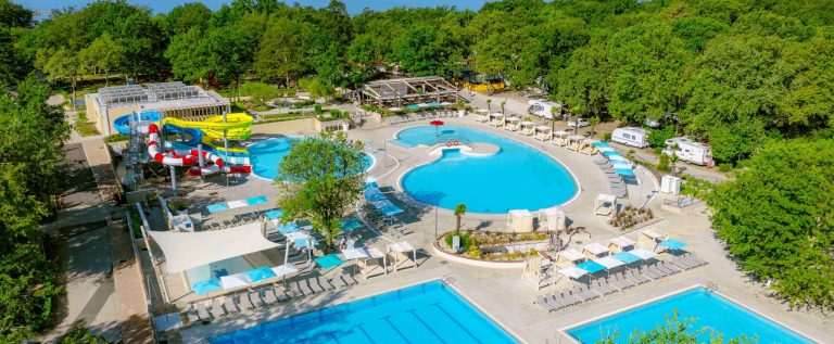 Istra_Camping_Camping_Bijela_Uvala_2025_swimming_pool_Aqua_Fun_Zone_(30) (1) (002)