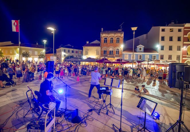 Porečko ljeto ovog tjedna donosi Jazz u Lapidariju, Feštu sv. Ane, koncert grupe Adastra i novi koncert u Eufrazijani