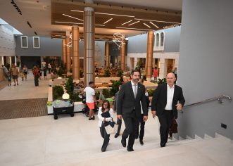 Ministar Tonči Glavina s suradnicima obišao investicije Plave Lagune u Umagu