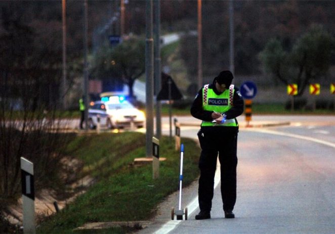 Sedmero ozlijeđenih u prometnoj nesreći kod Poreča