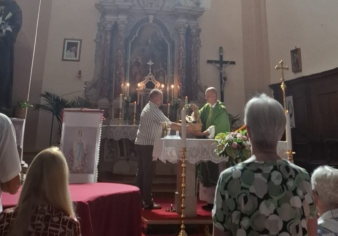 Emotivan povratak korijenima: Vlč. Vladimir Brizić novi je župnik u Taru