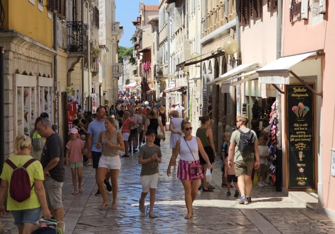 Najbolji turistički srpanj u posljednje dvije godine