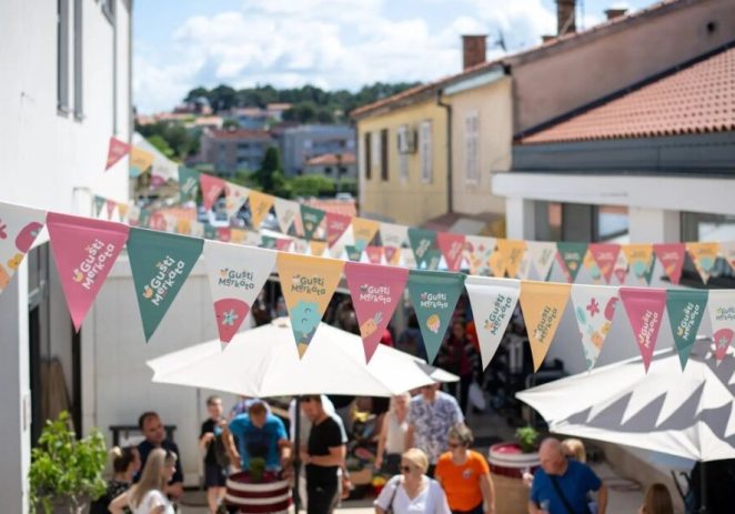 Ovog petka veliko finale sezone: Gušti Merkata na Gradskoj tržnici Poreč!