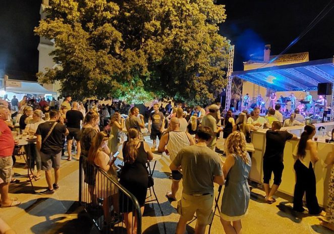 Nova Vas slavi Rokovu svečanom svetom misom, nogometnim turnirom i večernjom zabavom uz Elija Piska, Sergia Pavata i Orchestra Istriana