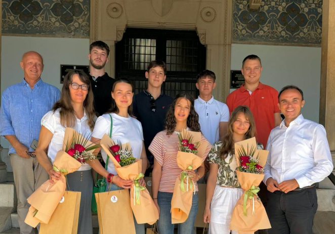 Gradonačelnik Peršurić održao prijem za članove mačevalačkog kluba Špada nakon sjajnih rezultata na Prvenstvu Hrvatske