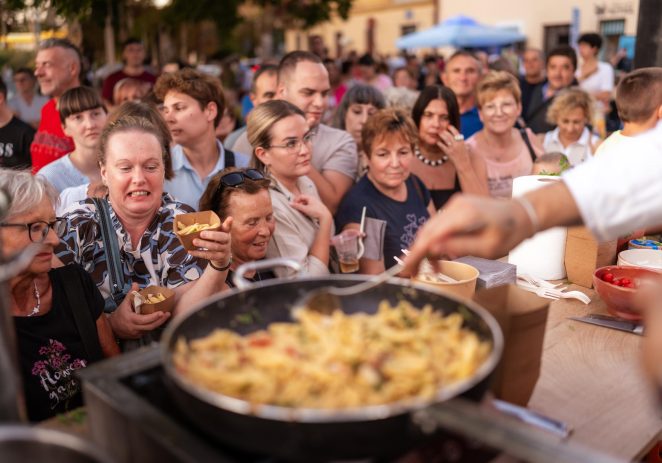 Novi fosili i Srebrna krila stižu u Kanfanar: Fužijada ove godine u znaku odlične gastro ponude i ritma uz nezaboravne hitove