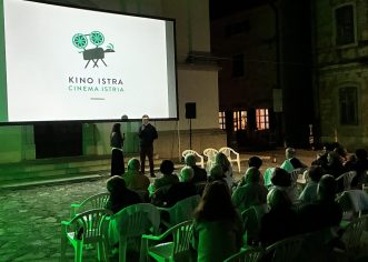 ISTRA U KADRU – KINO ISTRA: Filmska projekcija u Vižinadi