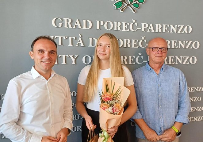 Gradonačelnik Loris Peršurić primio je mladu talentiranu porečku odbojkašicu Petru Došen