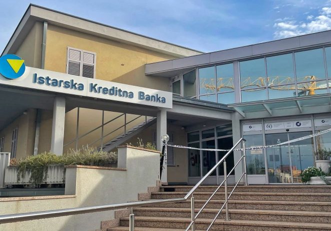 Provaljeno u IKB banku u Poreču, a u Svetom Lovreču oštećen bankomat